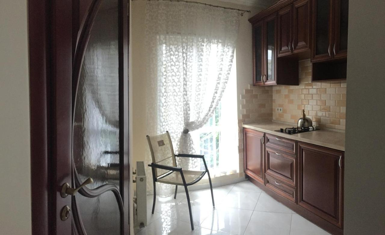 Apartament Cozy Studio Near Greek square Odessa Zewnętrze zdjęcie